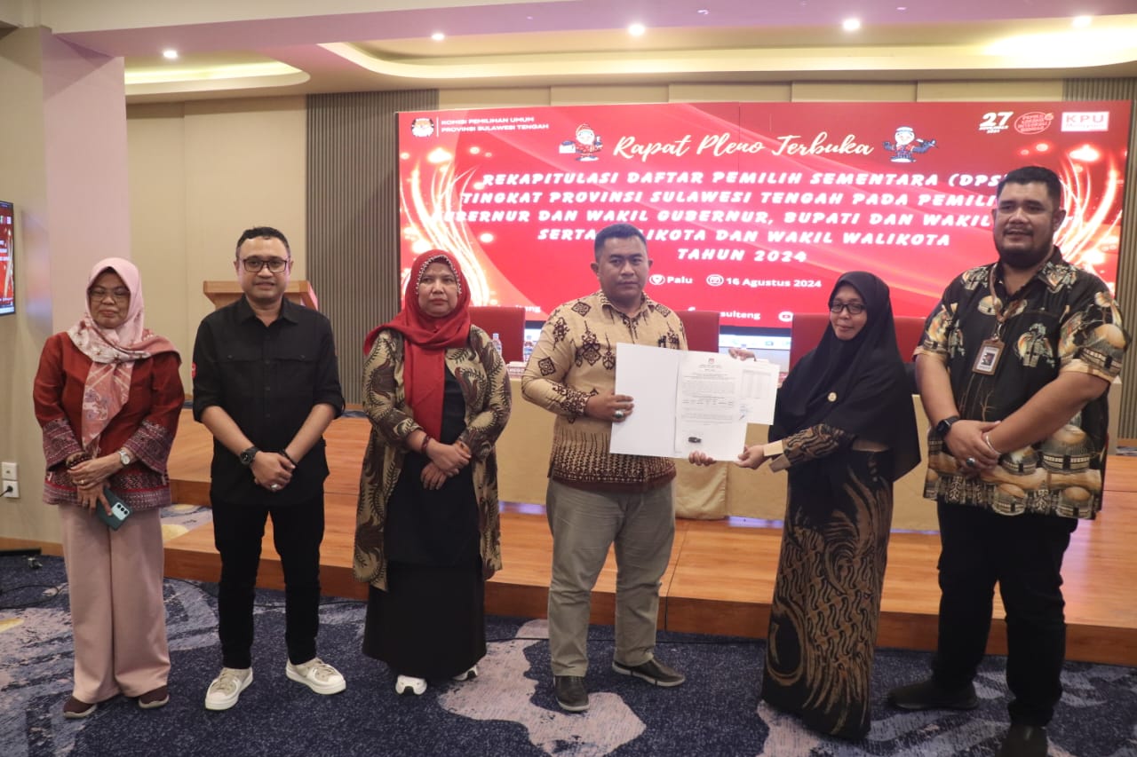 Bawaslu Sulteng Awasi Rapat Pleno Rekapitulasi DPS Pemilihan Serentak 2024