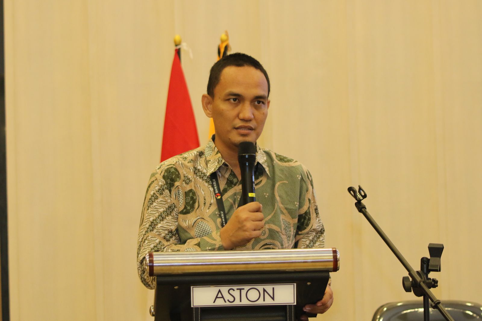 Bawaslu Sulteng Gelar Rapat Evaluasi Pengawasan Rekapitulasi Hasil Pemilu 2024