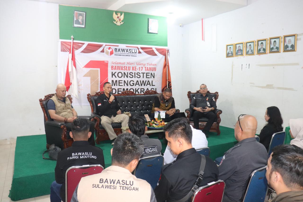 Bawaslu Sulteng Gelar Rapat Persiapan Monitoring Pengawasan PSU Pilkada Parigi Moutong