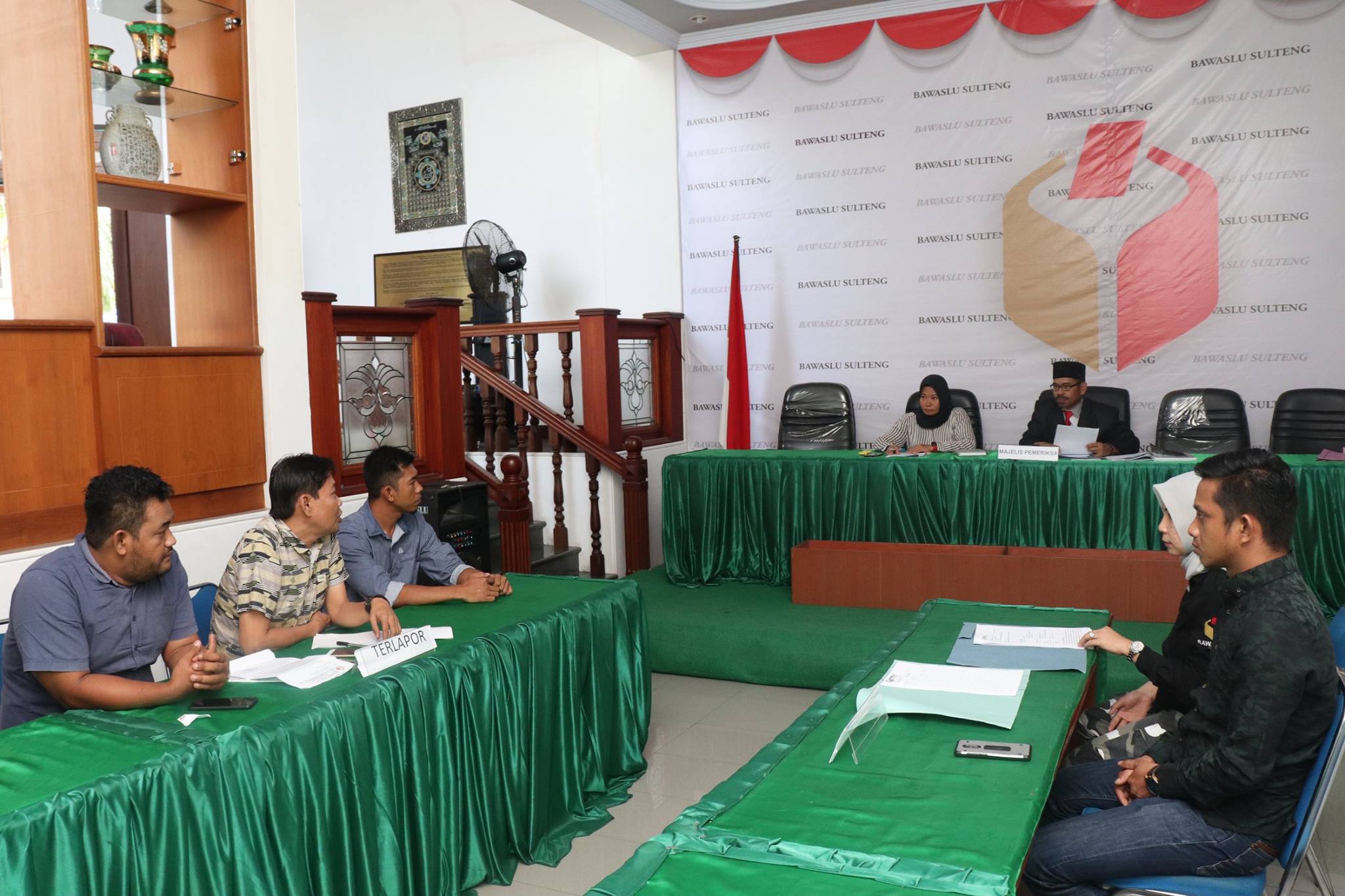 Bawaslu Sulteng Sidang Pelanggaran Administrasi Pemilu Gunakan Metode Acara Cepat