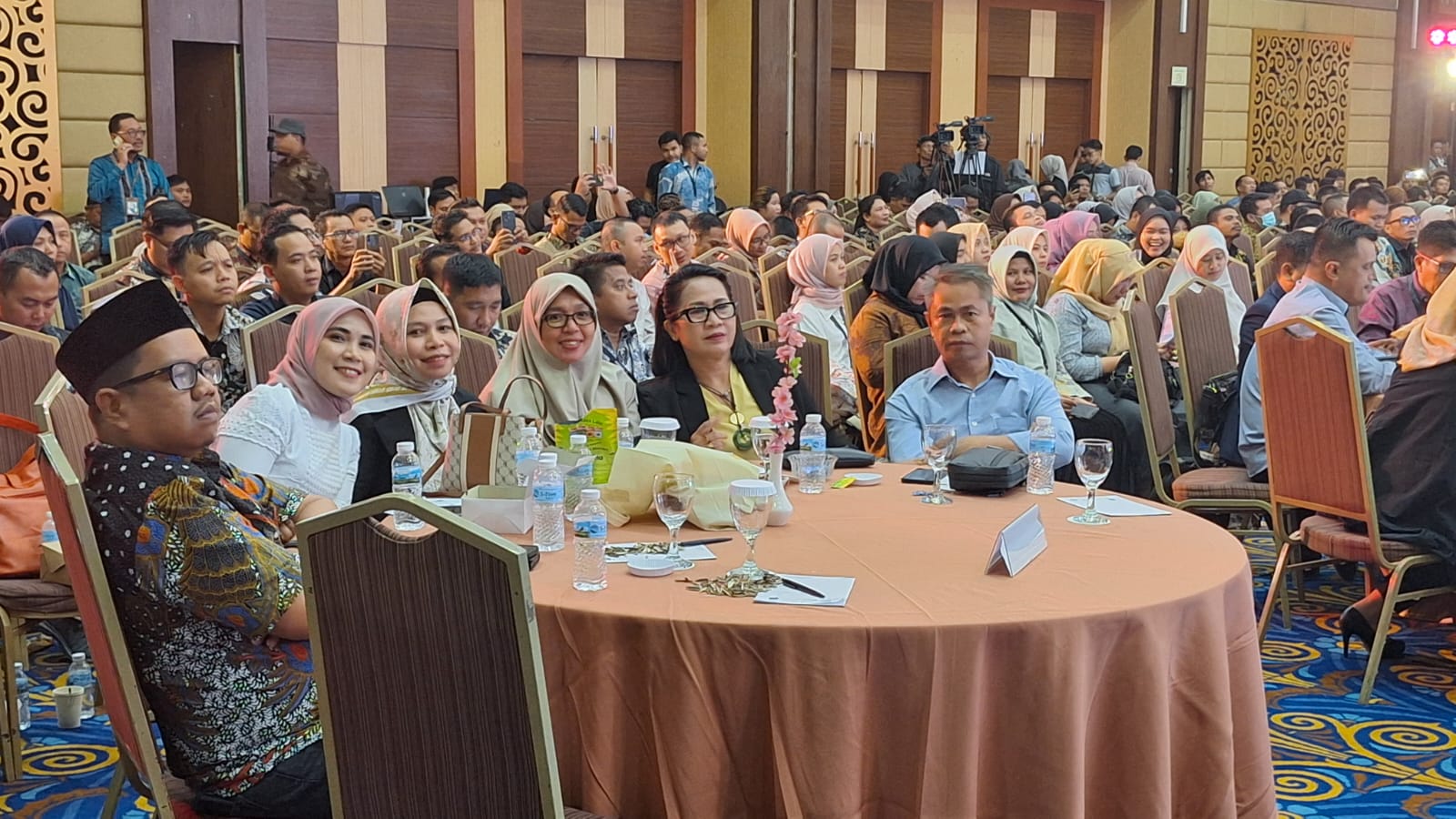 Dewi Tisnawaty Hadiri Rapat Evaluasi Nasional Kehumasan untuk Pemilu 2024