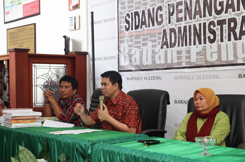 Review Laporan Hasil Pengawasan Pemilu Bawaslu Kabupaten/Kota