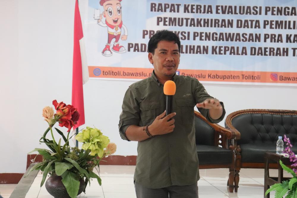 Sutarmin Imbau Panwascam beri Saran Perbaikan  untuk Segera Ditindaklanjuti  PPK