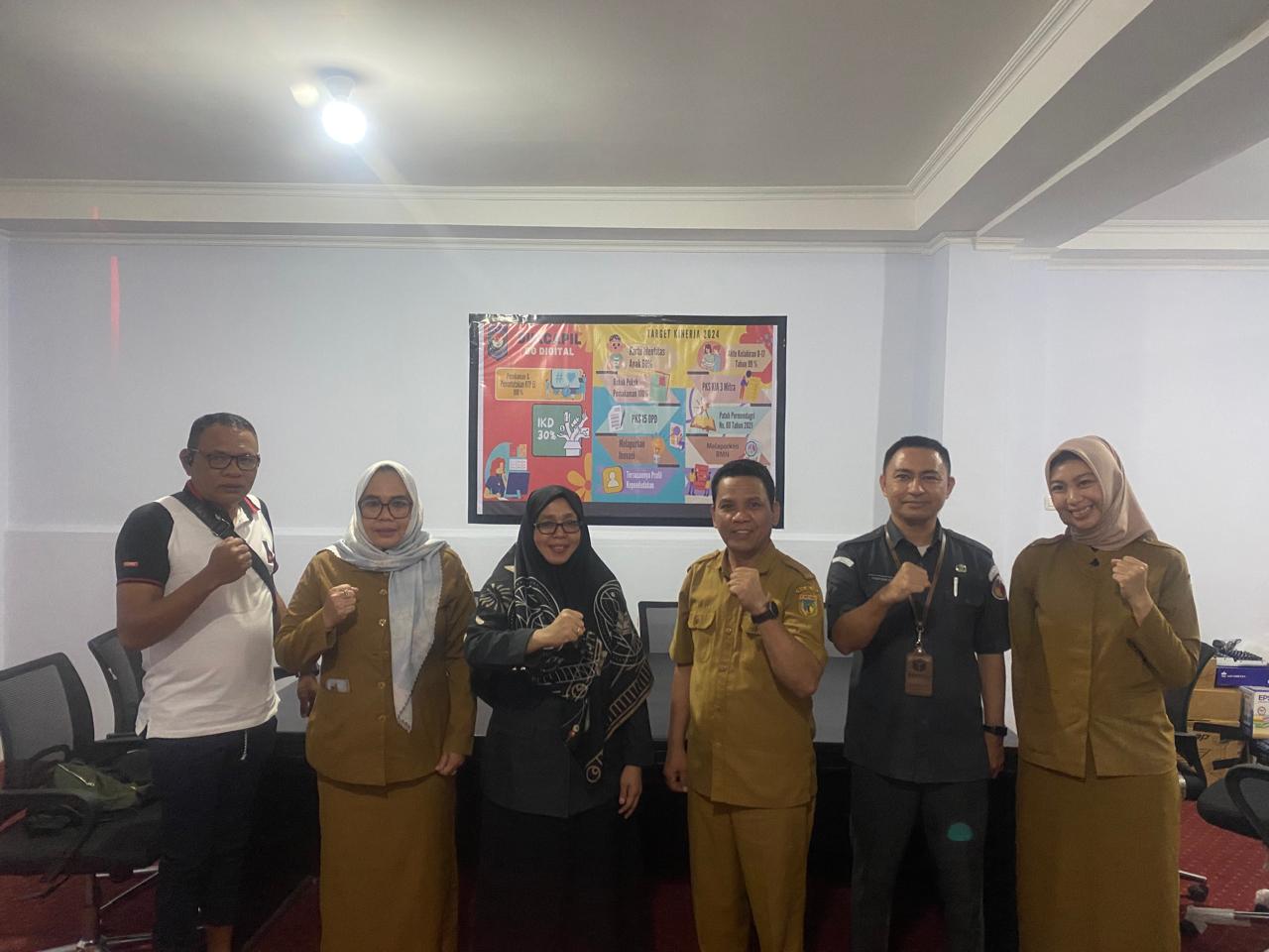Sambangi Dukcapil Sulteng, Dewi Pastikan Keakuratan Data Pemilih pada Pemilihan Serentak 2024