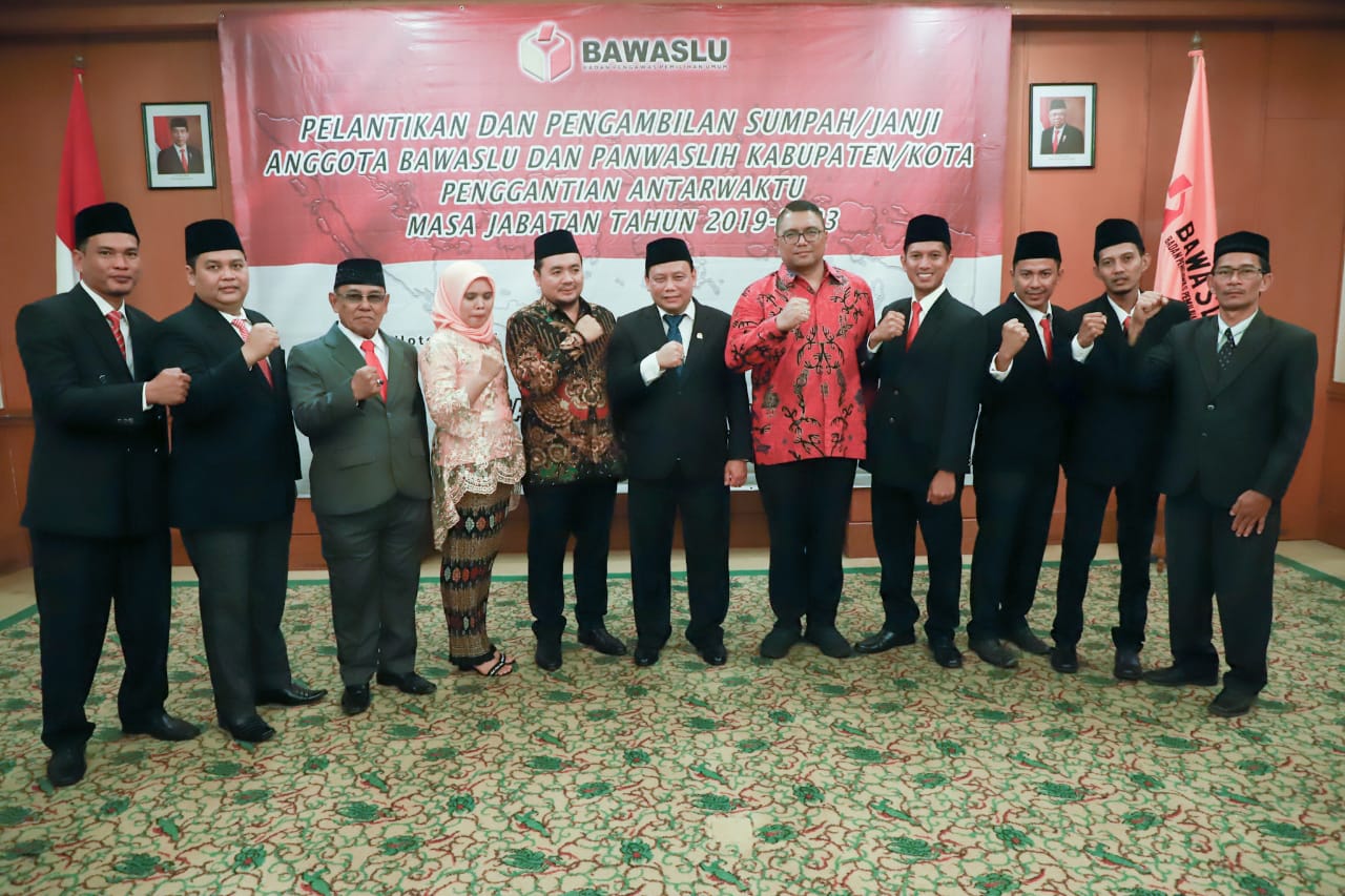 PAW Anggota Bawaslu Banggai Dilantik