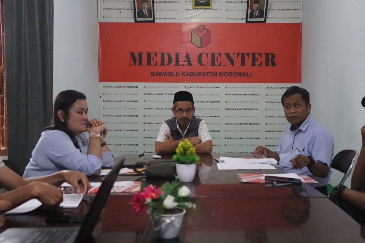 Bawaslu Sulteng Berikan Penguatan Penanganan Pelanggaran Kepada Bawaslu Morowali