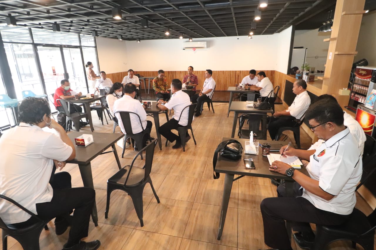 Bawaslu Sulteng Bahas Wilayah Khusus dengan Stakeholder