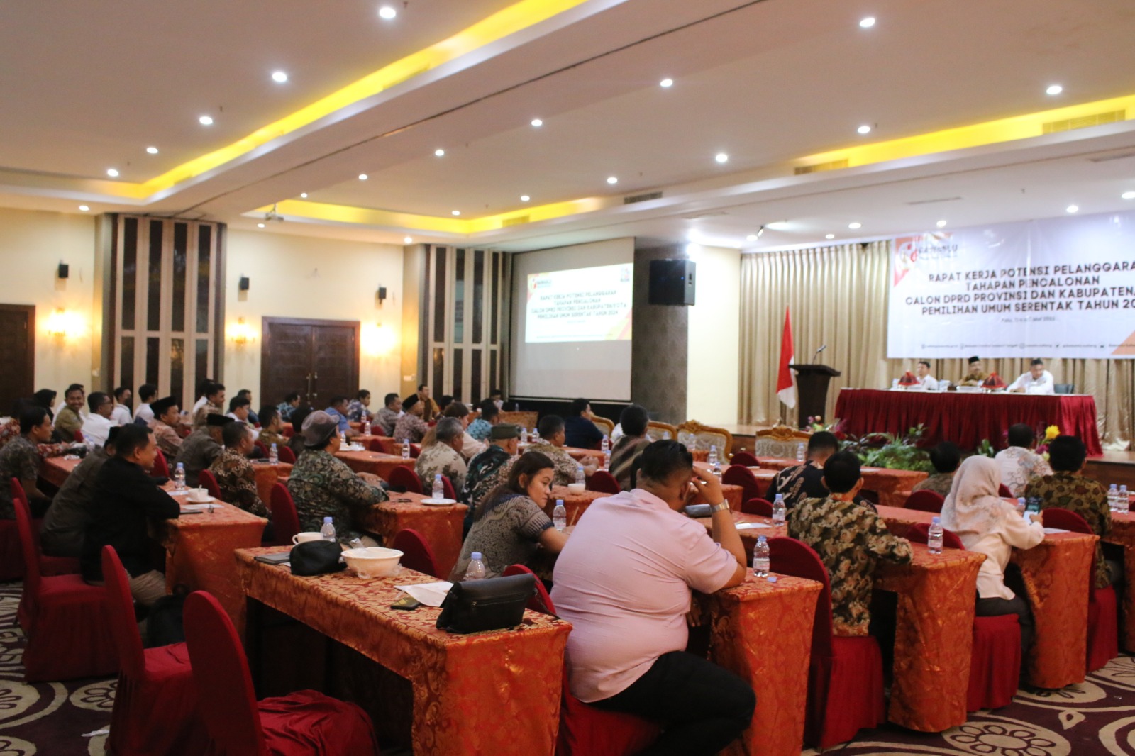 Bawaslu Sulteng Gandeng KPU Petakan Potensi Pelanggaran Tahapan Pencalonan DPRD