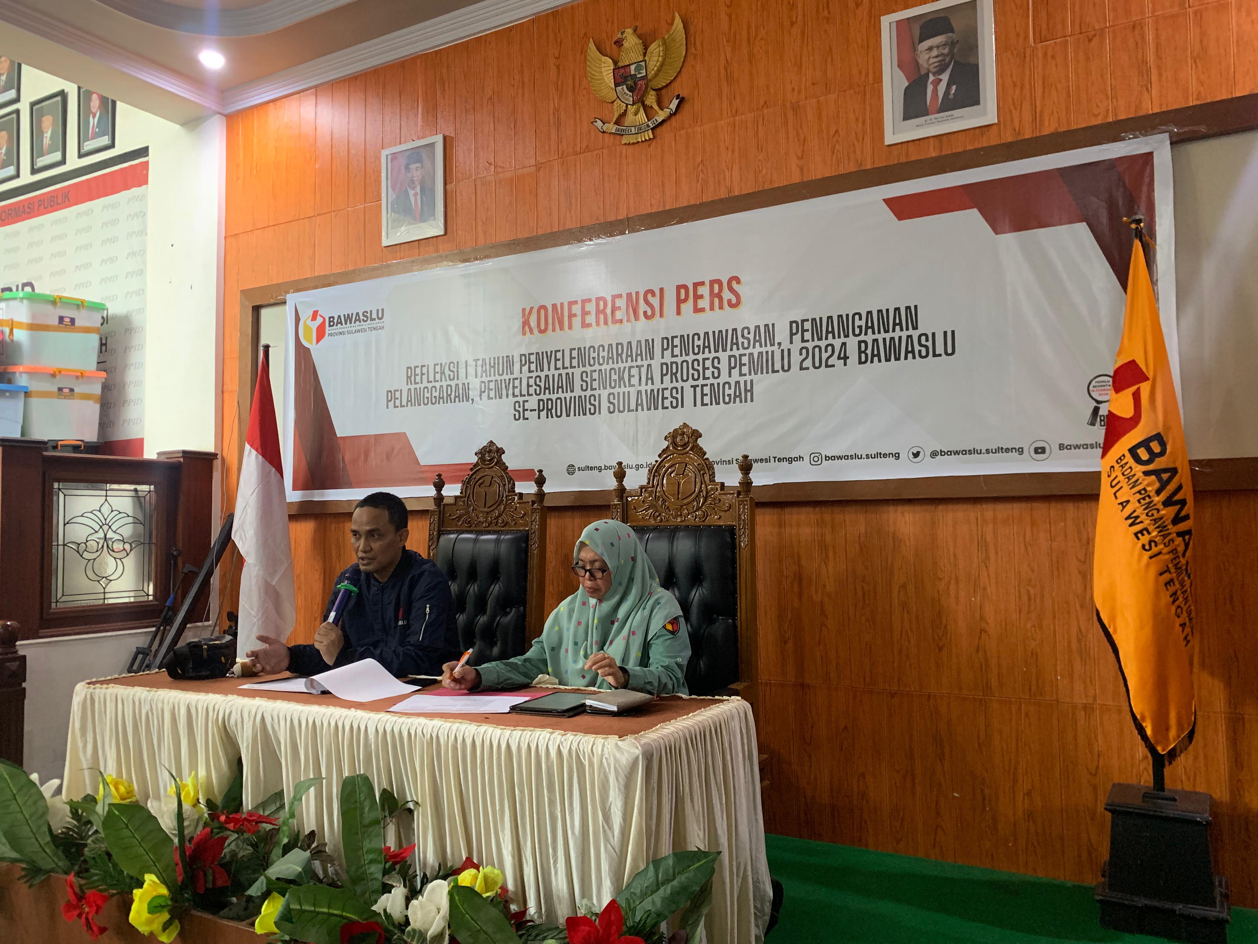 Refleksi Mengawal Pemilu Tahun 2023 : Bawaslu Sulteng Gelar Konferensi Pers