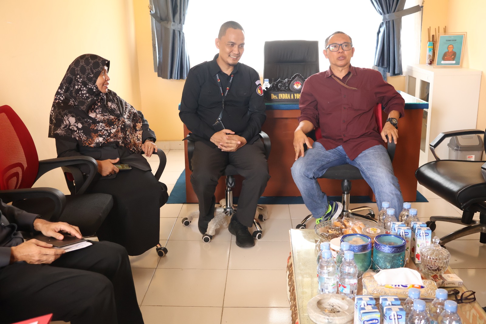 Audiensi dengan KI, Upaya Bawaslu Sulteng Tingkatkan Pelayanan Informasi (1)
