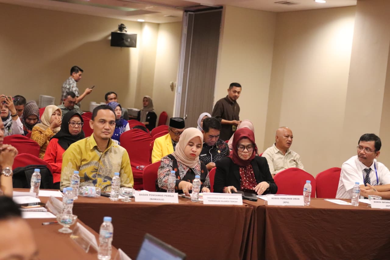 Ketua Bawaslu Sulteng Paparkan Isu Hak Pilih di FGD IDI