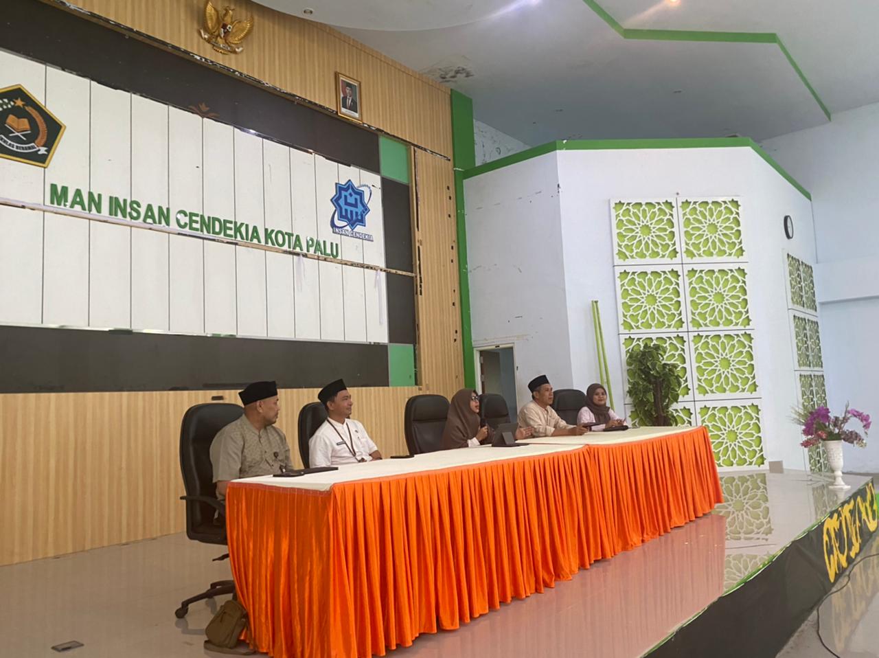 Dewi Tisnawaty, Pemilih Pemula Harus Jadi Pemilih Cerdas