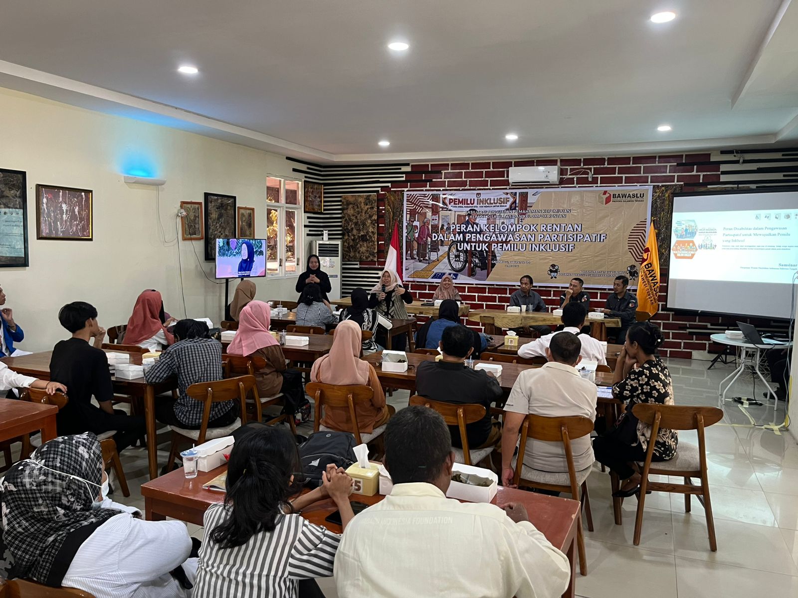 Bawaslu Sulteng Dorong Pemilu Inklusif Libatkan Kelompok Rentan (1)