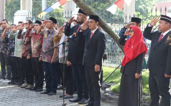Bawaslu Sulteng Gelar Upacara Peringatan Hari Kemerdekaan RI ke-79