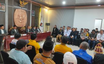 Ketua Bawaslu Sulteng Hadiri Rapat Pleno Terbuka Penetapan Pasangan Calon Terpilih di Kabupaten Banggai