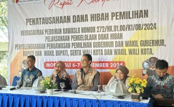 Ketua Bawaslu Sulteng, Nasrun, Tekankan Transparansi dalam Pengelolaan Dana Hibah Pemilihan