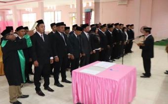 Lantik Panwascam, Abas Minta Awasi Setiap Tahapan Dan Jaga Independensi Lembaga