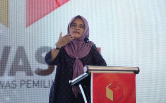 Lolly Suhenty Bawaslu RI: Peran Humas Penting dalam Memahamkan Publik Perbedaan Regulasi Pemilu dan Pilkada