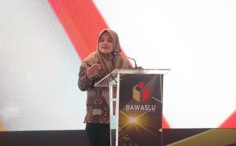 Loly Suhenti, Anggota Bawaslu RI : "Humas harus kreatif dan inovatif dalam menyampaikan informasi kepada publik"