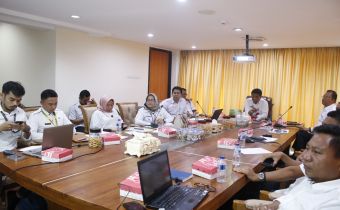 Pembahasan NPHD Bawaslu Sulteng