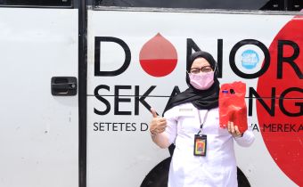 Memperingati Hut Bawaslu ke-12, Bawaslu Sulteng Gelar Aksi Donor Darah