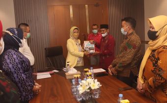 Bawaslu Sulteng Audiensi ke Ketua DPRD Prov. Sulteng