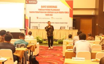 Bawaslu Sulteng Perkuat Pengetahuan SDM Sekretariat Kabupaten/Kota dalam Penyusunan Legal Opini