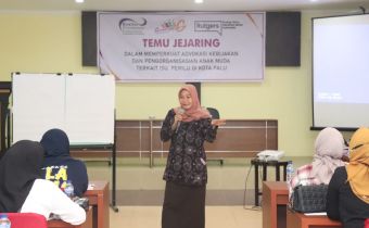 Zatriawati Ajak Peserta Advokasi Kebijakan dan Pengorganisasian Anak Muda Terkait Isu Pemilu Sukseskan Pemilu 2024
