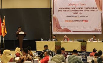 Ikhtiar Awasi Pemilu, Bawaslu Sulteng Ajak Jajaran Pengawas Pemilu Bersama Tingkatkan KapasitasÂ 