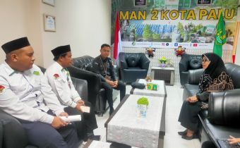 Bawaslu Sulteng Bangun Sinergi Kepemiluan dengan MAN 2 Palu